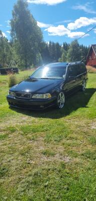 Volvo V70R