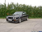 BMW E30 320
