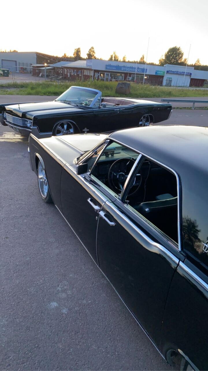 Lincoln Continental