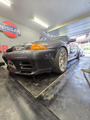 Nissan Skyline R32 GT-R