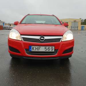 Opel Astra redstar