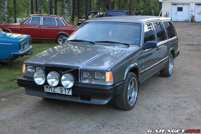 Volvo 745 универсал