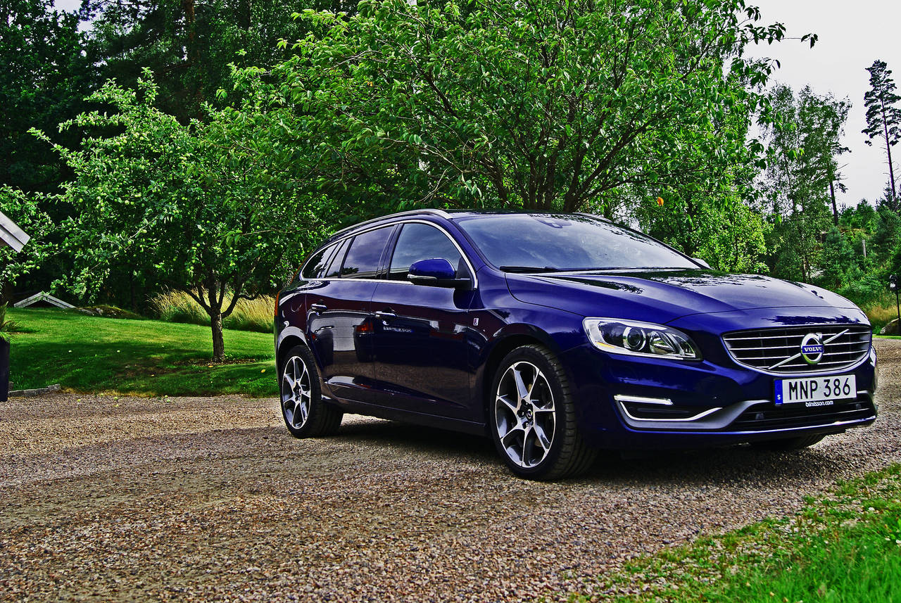 Volvo V60 D4 AWD