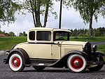 Ford Coupe De Luxe