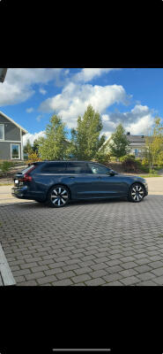 Volvo V90 T8 Recharge Ultimate Black