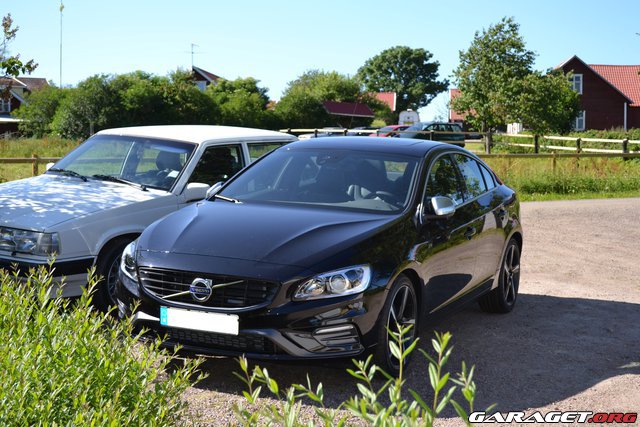 Volvo s60 black