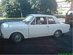 Ford Cortina deluxe