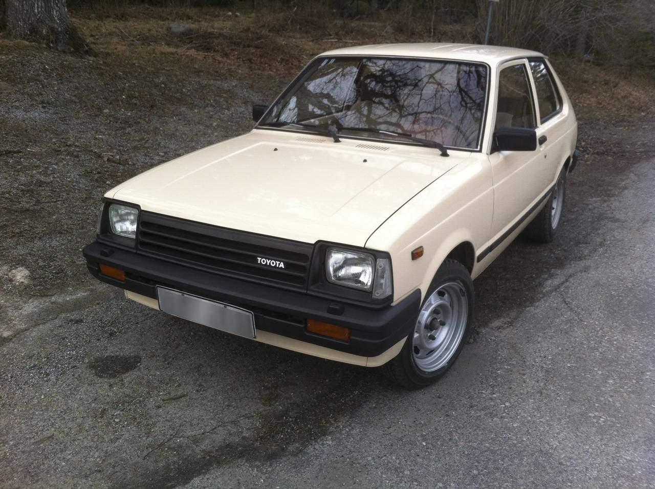 Toyota Starlet DL