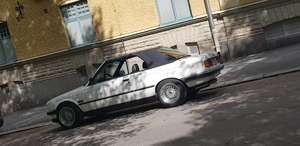BMW E30 325i Cabrio