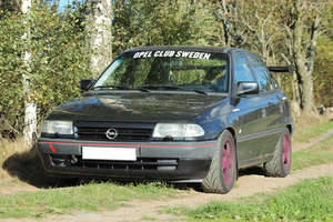 Opel Astra Sportive