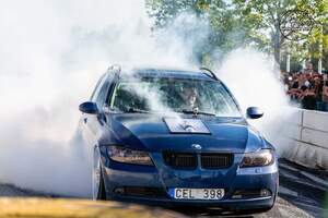 BMW E91 Procharger V8