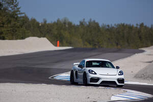 Porsche 718 Cayman GT4 ClubSport