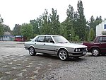 BMW E28 524td