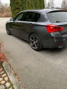 BMW 120i