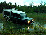 Land Rover Defender 130 dh