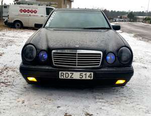 Mercedes W210 E200