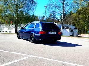 BMW E46 325i