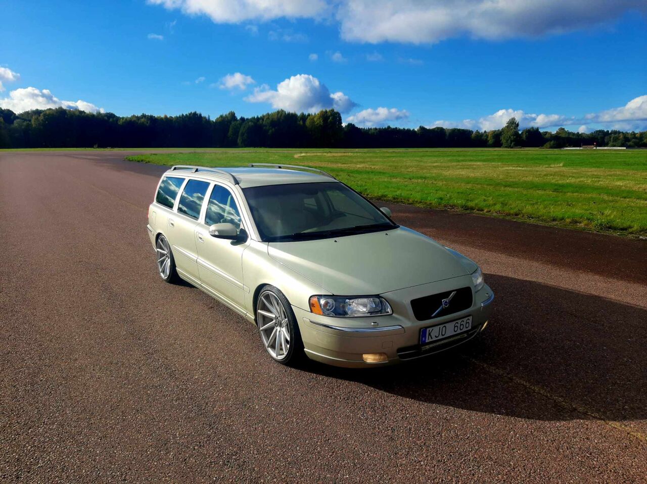 Volvo V70n 2.4d Momentum