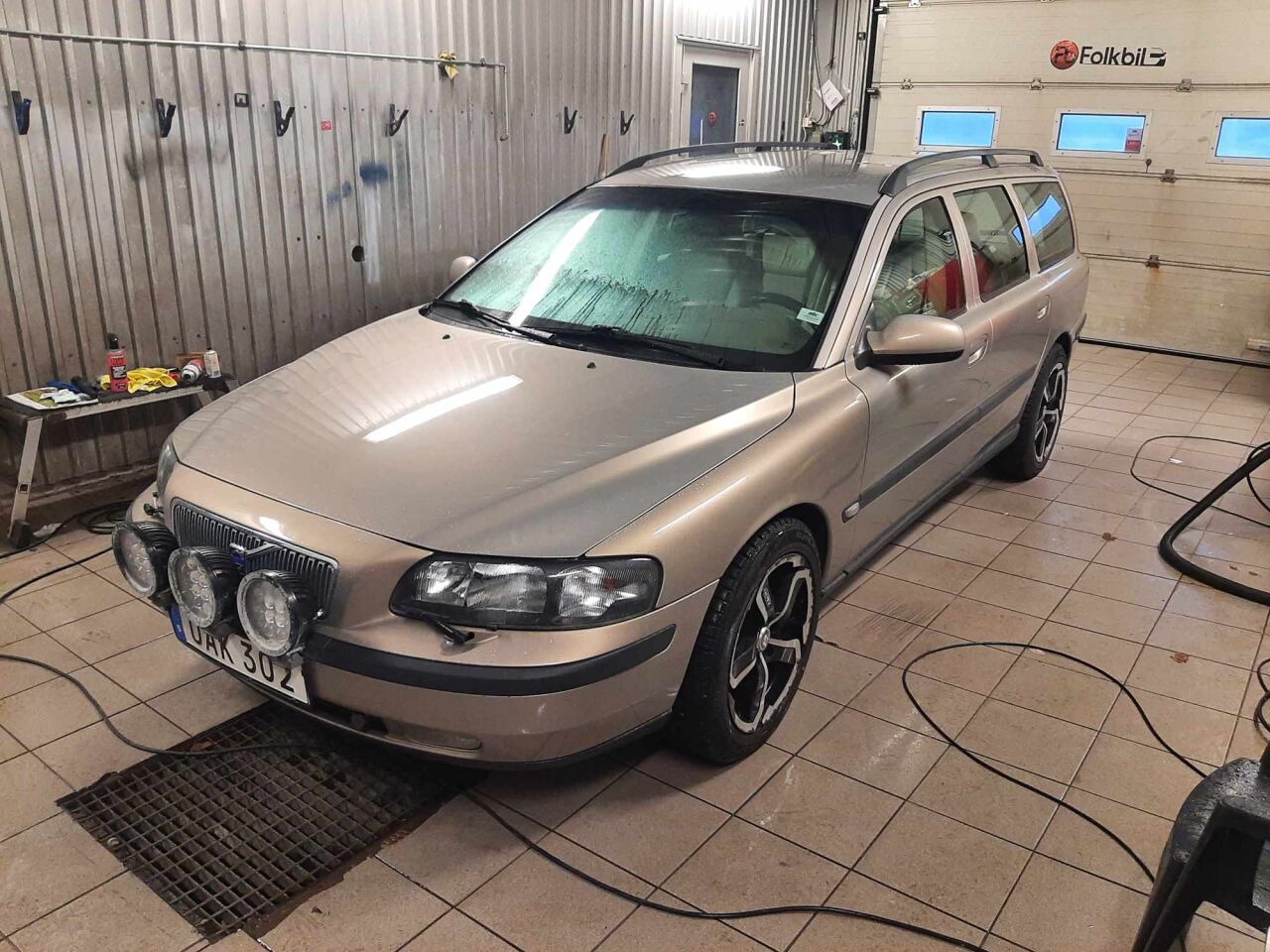 Volvo V70 2.4T