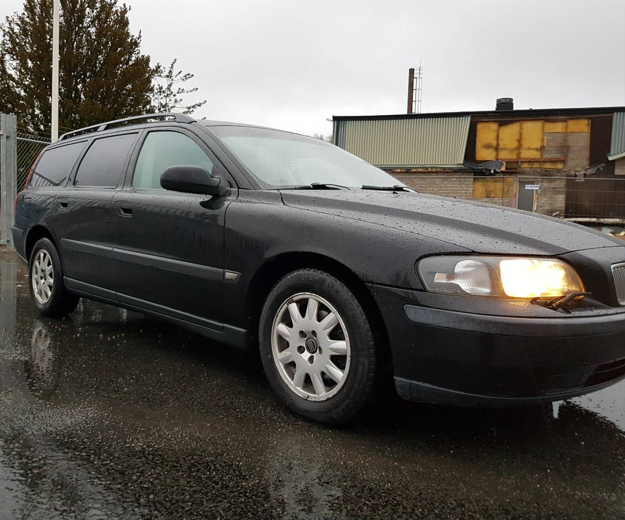 Volvo v70