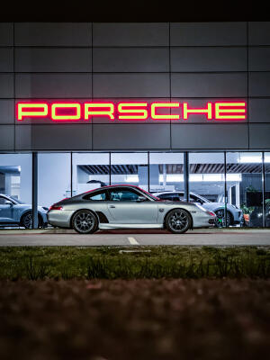 Porsche 911 Carrera 4