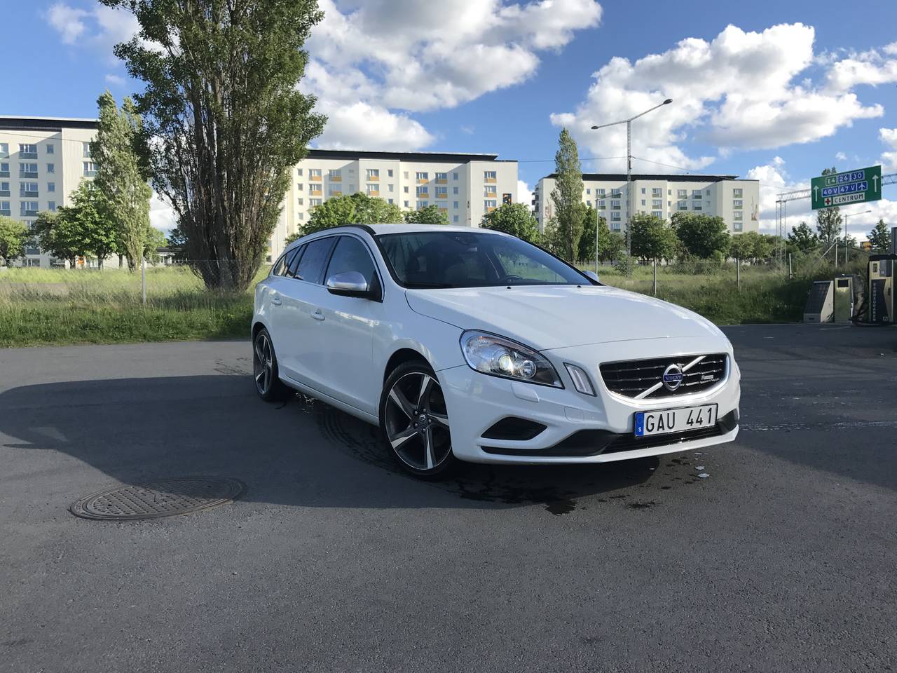 Volvo V60 R-Design