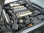 BMW E32 750 V12