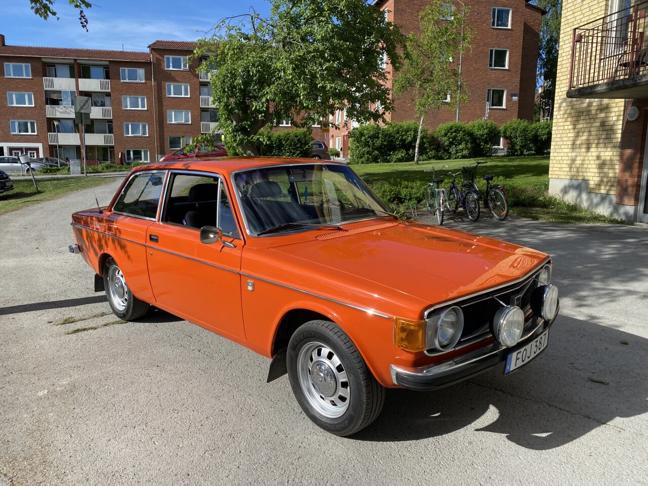 Volvo 142