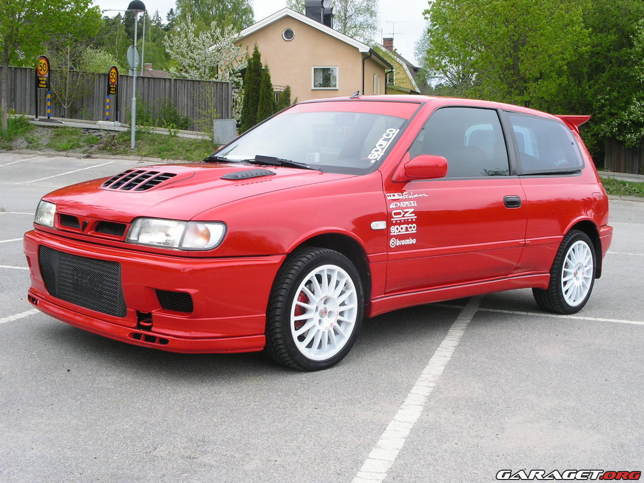 Nissan sunny gtr