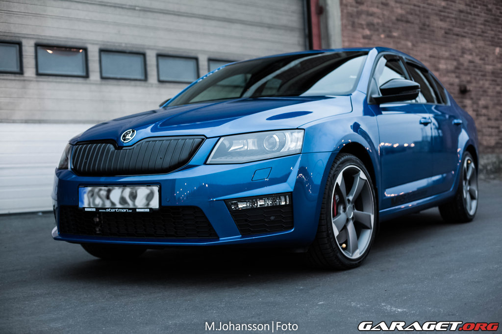 Skoda octavia black edition