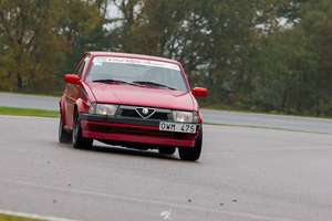 Alfa Romeo 75 2.0 TS