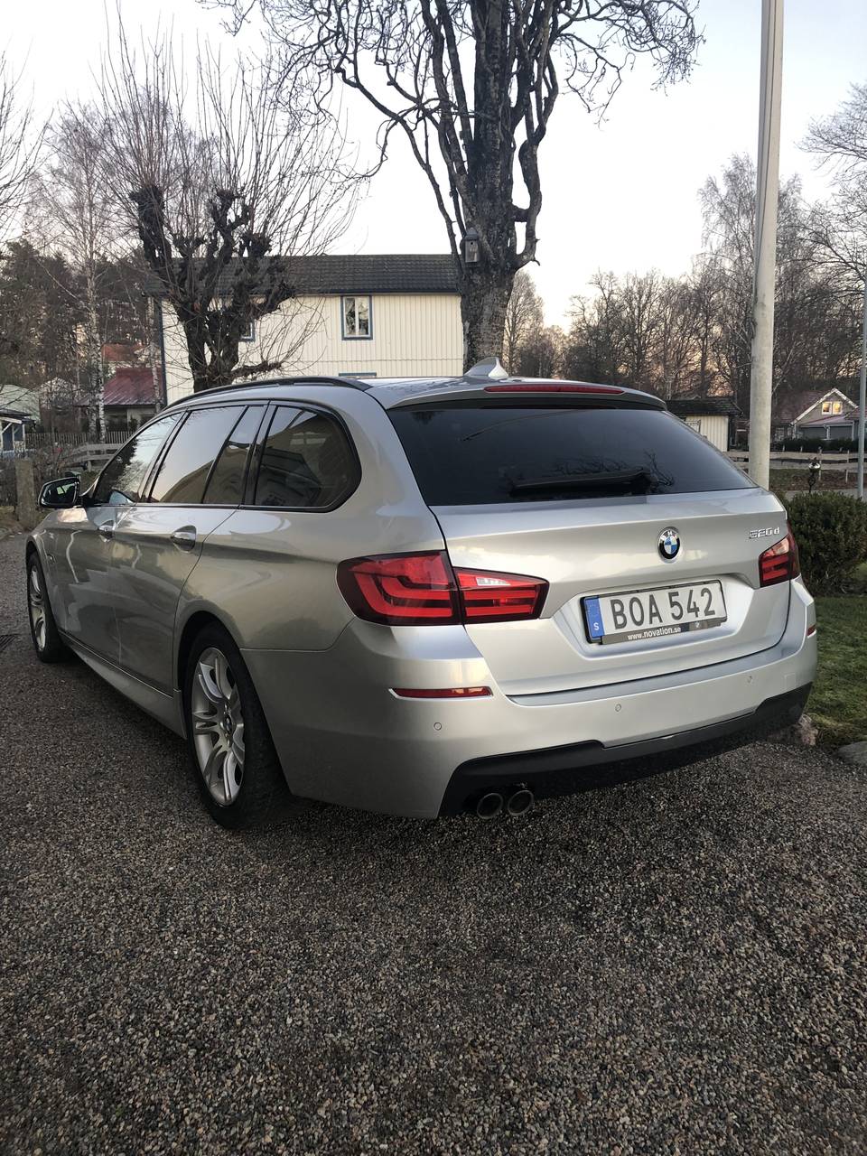 BMW F11
