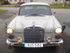 Mercedes 200D