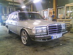 Mercedes 300 TD s123