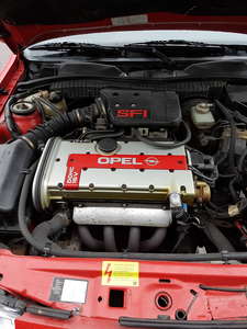 Opel Vectra GT 16v c20xe