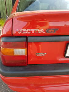 Opel Vectra GT 16v c20xe
