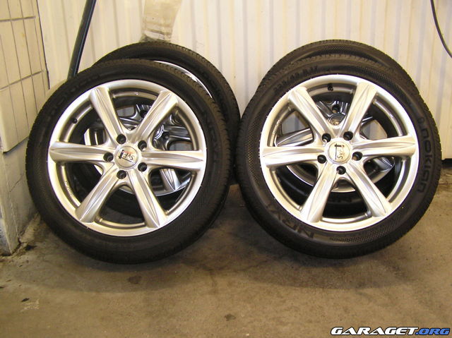 https://www1.garaget.org/gallery/archive/100353/519185_z4bgps.jpg