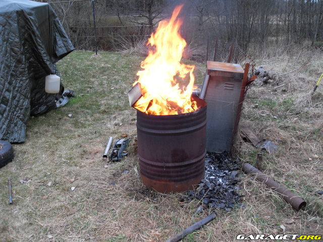 https://www1.garaget.org/gallery/archive/100353/633170_8bnosx.jpg