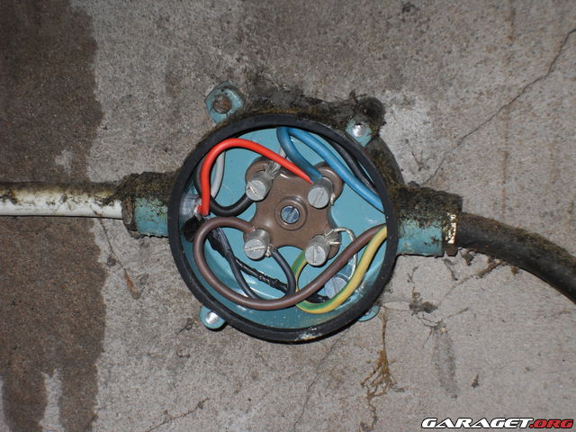 https://www1.garaget.org/gallery/archive/100353/640306_tmf5ng.jpg