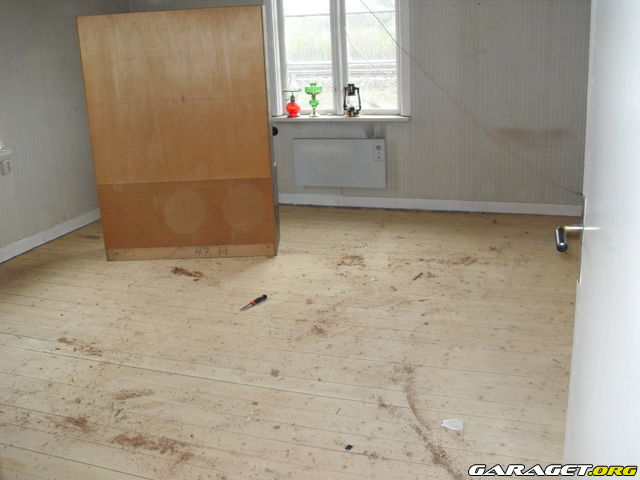 https://www1.garaget.org/gallery/archive/100353/640331_moa55q.jpg