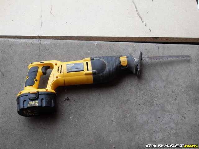 https://www1.garaget.org/gallery/archive/100353/640336_kktrhu.jpg