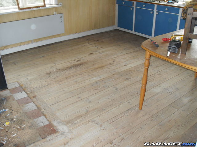 https://www1.garaget.org/gallery/archive/100353/640353_tv1fdk.jpg