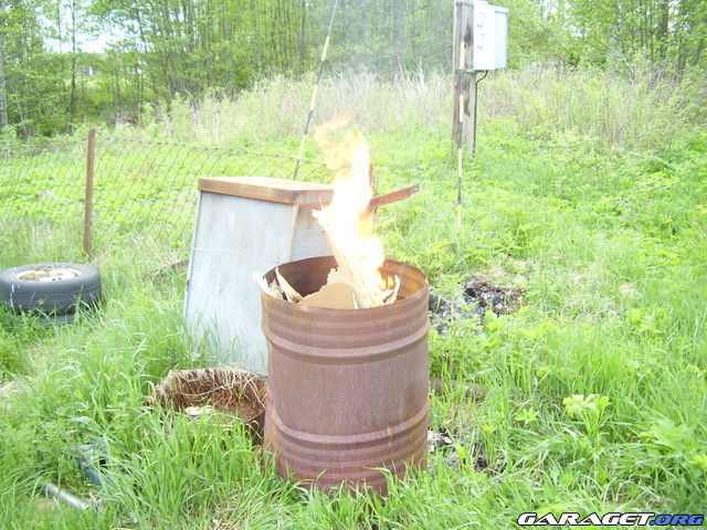 https://www1.garaget.org/gallery/archive/100353/663852_ernd4o.jpg