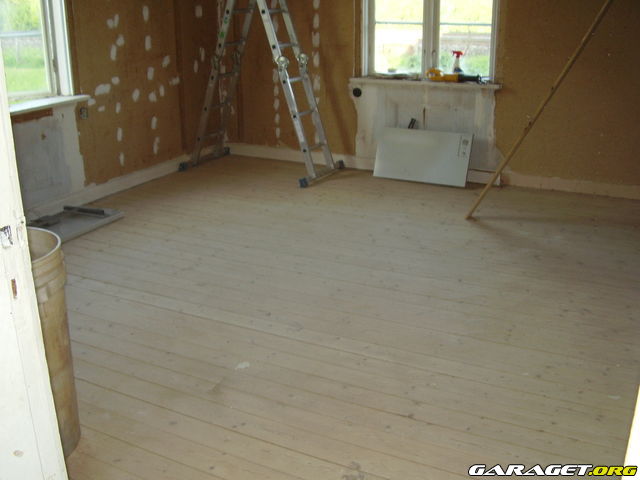 https://www1.garaget.org/gallery/archive/100353/663863_4y7to2.jpg