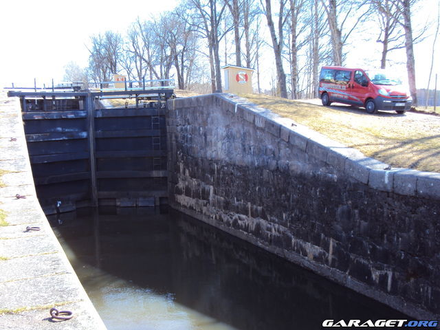 https://www1.garaget.org/gallery/archive/100353/903642_09j1en.jpg