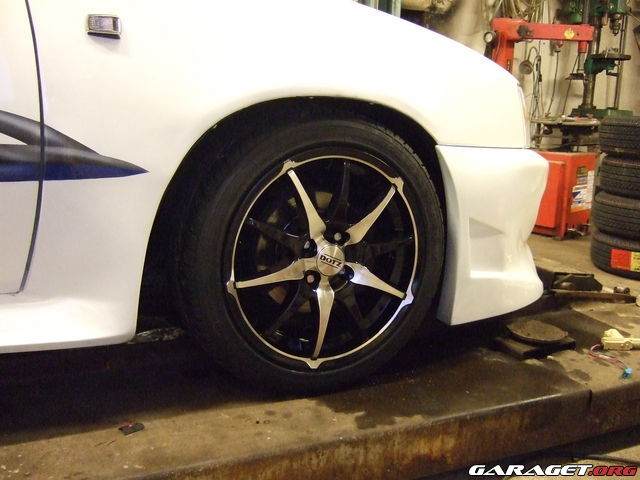 https://www1.garaget.org/gallery/archive/102129/635540_7cs9mm.jpg