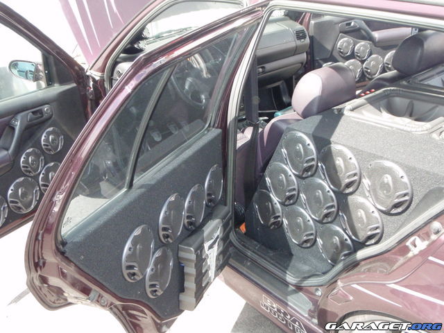 https://www1.garaget.org/gallery/archive/103548/578075_y9r0tx.jpg