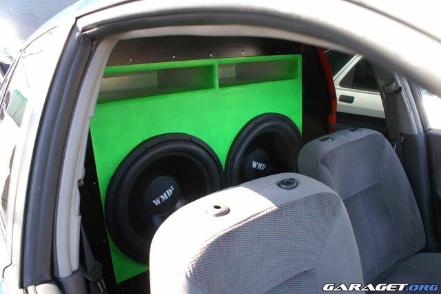 https://www1.garaget.org/gallery/archive/106532/657643_mwfqbt.jpg