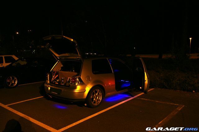 https://www1.garaget.org/gallery/archive/106532/766983_voaaxc.jpg