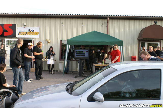 https://www1.garaget.org/gallery/archive/106532/771621_uyzuxy.jpg